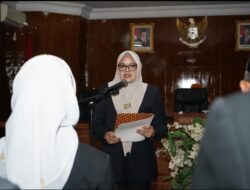 Perdana, Bupati Dillah Lantik 19 Eselon II