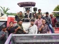 Bupati Dillah Serahkan 11 Unit Alsintan ke Brigade Pangan dan Gapoktan di Tanjabtim