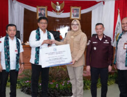 Pemkab Tanjabtim Dapat Kucuran Rp2,1 Miliar dari Wamen Transmigrasi