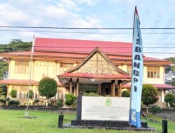 “Kesbangpol Tanjabtim Ingatkan Warga: Merah Putih Simbol Kita, Bukan Anime!”